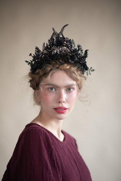 Black queen bridal flower crown