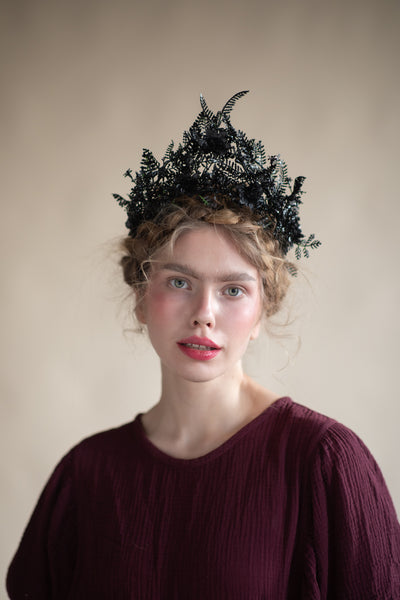 Black queen bridal flower crown
