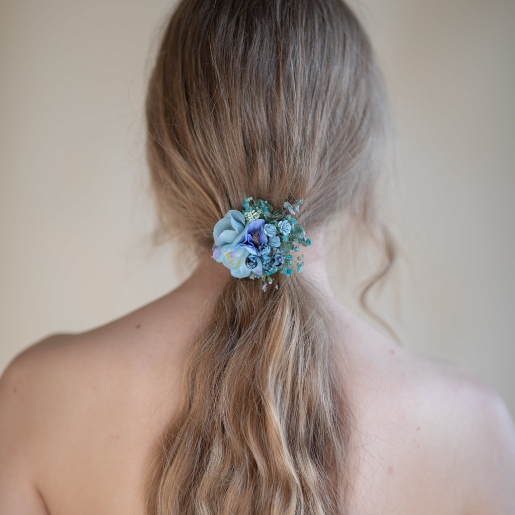 Blue flower hair tie