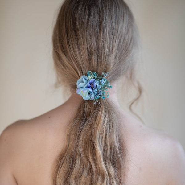 Blue flower hair tie