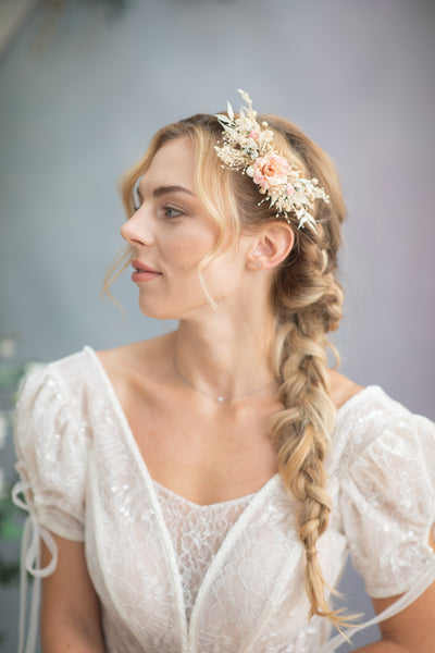 Rustic flower hair comb