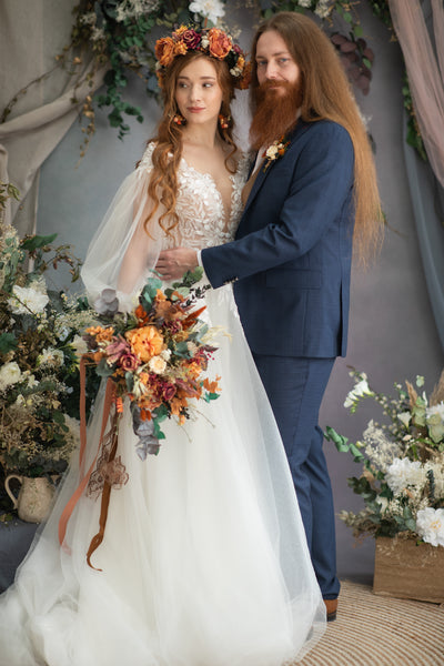 Fall burnt orange bridal bouquet