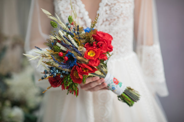 Folk wedding poppy bouquet