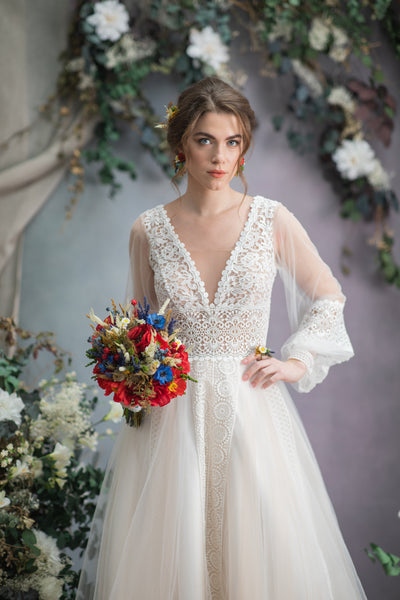 Folk wedding poppy bouquet