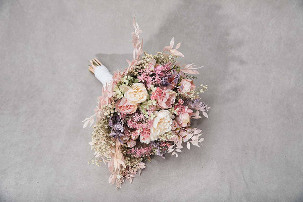 Romantic pink wedding bouquet