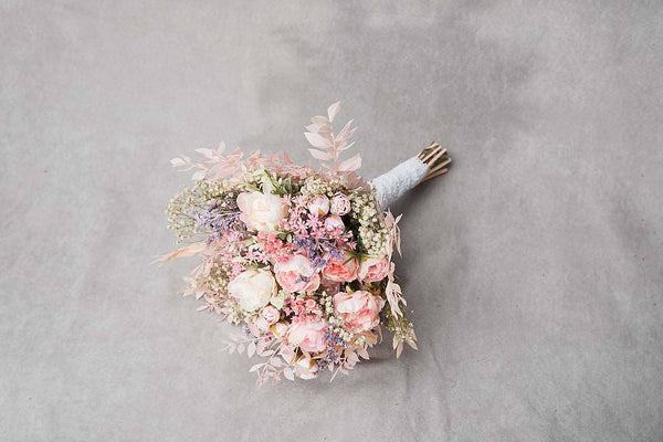 Romantic pink wedding bouquet