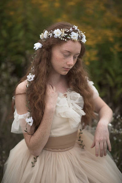 White flower hair wreath with vines Bridal hair crown Romantic braided hair wreath White bridal headpiece Hair jewelry Wedding 2021 Magaela