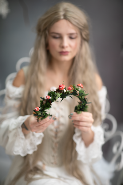 Woodland flower half wreath with red mushrooms