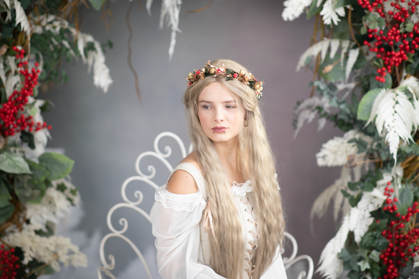 Christmas hair crown with rose hips