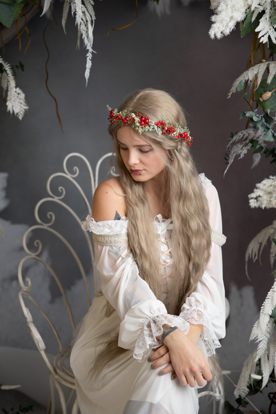 Red flower hair crown with rose hips