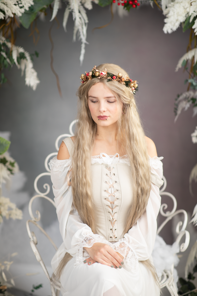 Christmas hair crown with rose hips