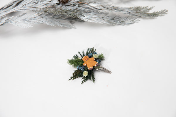 Christmas hair clips Gingerbread flower hair clips Flower girls Santa Claus gift for daughter Bridal accessories Winter jewellery Magaela