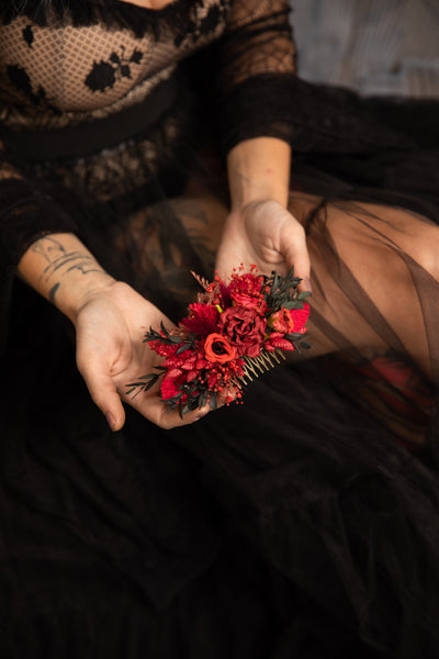 Red bridal flower hair comb