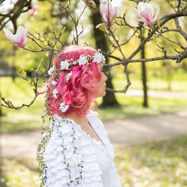 White flower hair wreath with vines Bridal hair crown Romantic braided hair wreath White bridal headpiece Hair jewelry Wedding 2021 Magaela