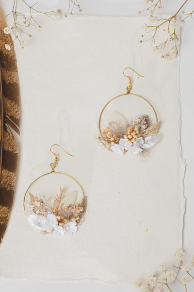 Glamour 2021 wedding white and golden flower earrings Glam Bridal Circle dangle earrings Handmade dried flower jewelry Magaela