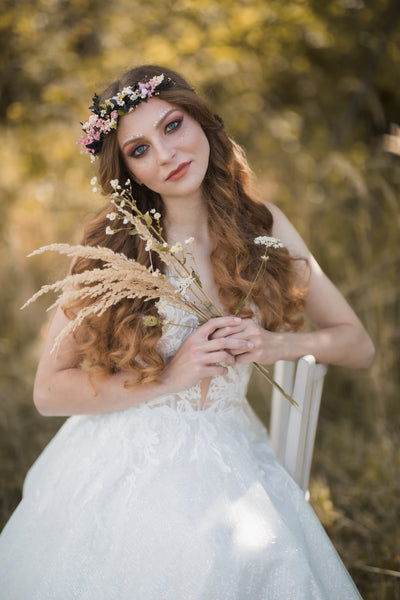 Meadow wedding hair crown, Bridal hair wreath, Wildflower wedding wreath, Wedding hair flowers, Pink roses, Baby's breath jewellery, Magaela