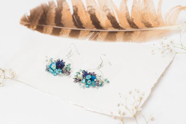 Dried blue circle dangle earrings