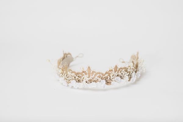 Gold and white bridal hair crown with lace and pearls Wedding 2021 Headpiece Luxury Bride Magaela Handmade Elegant wedding tiara Hair wreath
