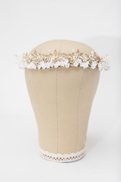 Gold and white bridal hair crown with lace and pearls Wedding 2021 Headpiece Luxury Bride Magaela Handmade Elegant wedding tiara Hair wreath