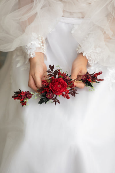 Red and burgundy flower hair vine