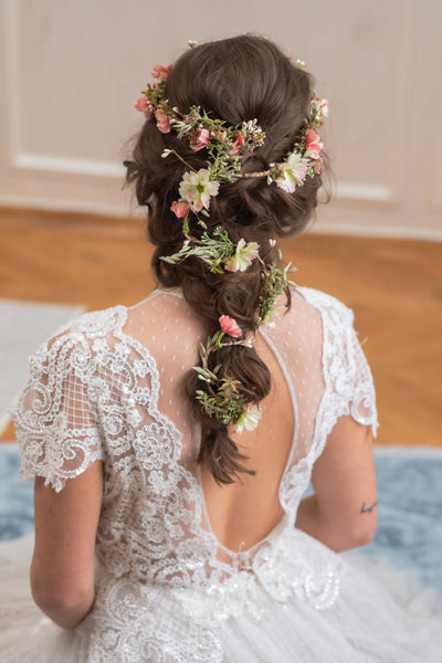 Romantic shapeable hair garland Bridal flower garland Bendable wedding hair vine Magaela accessories Bridal hairstyle Long hair garland