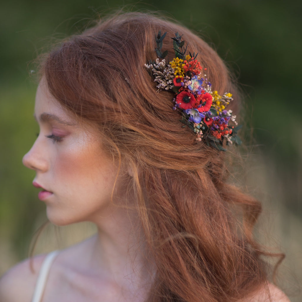 Folk wedding flower hair comb Bride to be Poppy flowers bridal comb Slavic wedding Wedding accessories Hair flowers Magaela Colourful comb