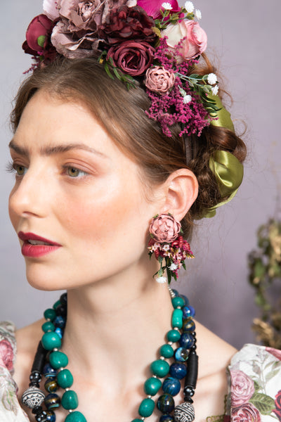 Dusty pink flower earrings