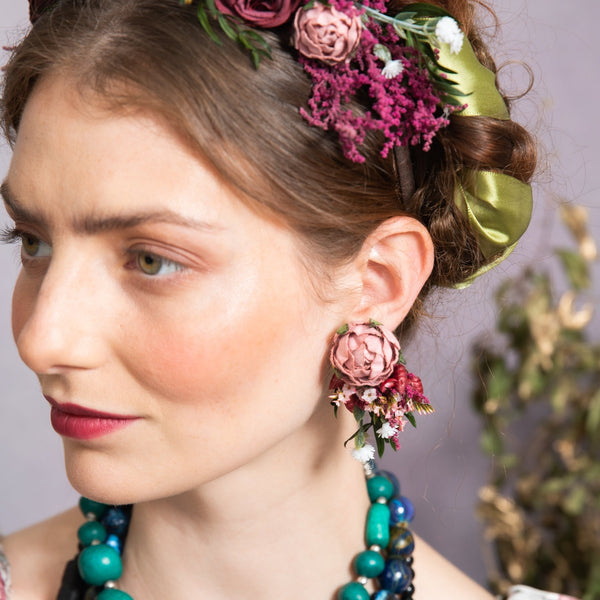 Dusty pink flower earrings