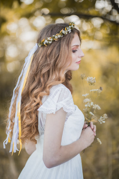 Yellow and green natural flower wreath, Meadowy bridal wreath, Wildflowers hair crown, Bridal halo, Magaela, Customisable crown, Wax flowers