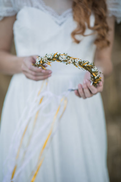 Yellow and green natural flower wreath, Meadowy bridal wreath, Wildflowers hair crown, Bridal halo, Magaela, Customisable crown, Wax flowers