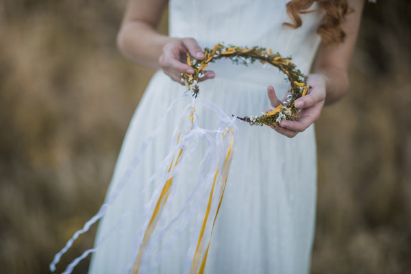 Yellow and green natural flower wreath, Meadowy bridal wreath, Wildflowers hair crown, Bridal halo, Magaela, Customisable crown, Wax flowers