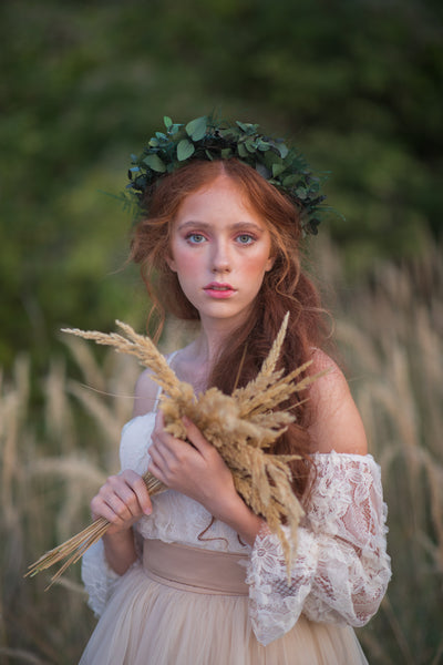 Greenery bridal wreath Flower hair crown Wedding jewellery Bride to be Wedding accessories Flower jewelry Greenery wedding Natural crown