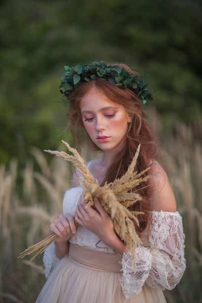 Greenery bridal wreath Flower hair crown Wedding jewellery Bride to be Wedding accessories Flower jewelry Greenery wedding Natural crown