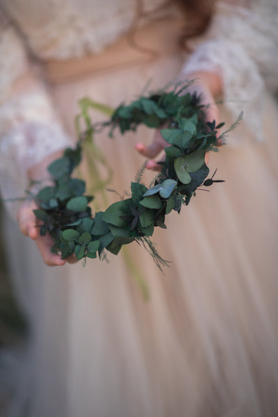 Greenery bridal wreath Flower hair crown Wedding jewellery Bride to be Wedding accessories Flower jewelry Greenery wedding Natural crown