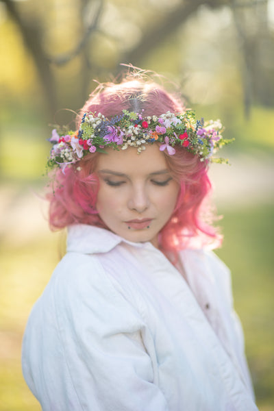 Meadow flower crown Bridal wildflowers headpiece Wedding flower wreath Magaela Bride to be Outdoor wedding Handmade meadow wreath