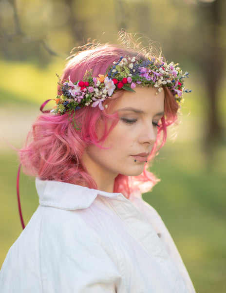 Meadow flower crown Bridal wildflowers headpiece Wedding flower wreath Magaela Bride to be Outdoor wedding Handmade meadow wreath