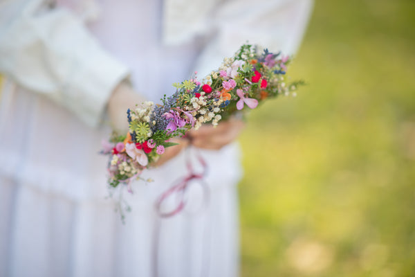 Meadow flower crown Bridal wildflowers headpiece Wedding flower wreath Magaela Bride to be Outdoor wedding Handmade meadow wreath