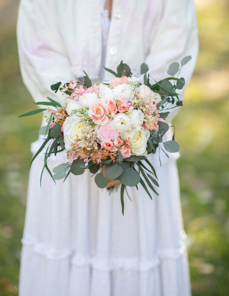 Romantic wedding bouquet Big bridesmaid bouquets Small bridal bouquet Pink Peach Ivory Eucalyptus Baby's breath bouquet Blush