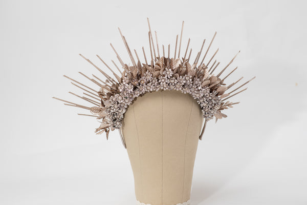 Small bridal halo crown Spiked crown for bride Rose gold flower crown Beyonce sun ray crown Magaela Handmade Spikes Headband 2021 wedding