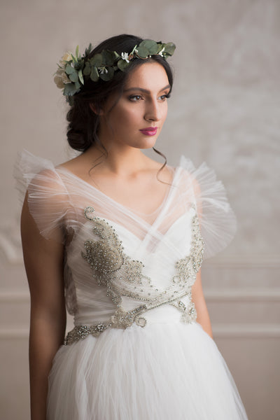 Greenery boho flower crown Bridal wreath with flower arrangement at the back Flower crown with eucalyptus Bridal hair wreath 2021 Wedding Magaela accessories