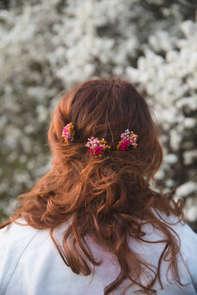 Pink and fuchsia flower hairpin