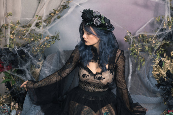 Black Halloween flower half wreath