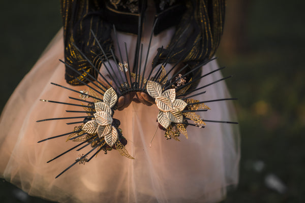 Two-sided flower halo crown Met gala headpiece Gothic spiked bridal headband Black and burgundy sun ray crown Beyonce crown Magaela handmade