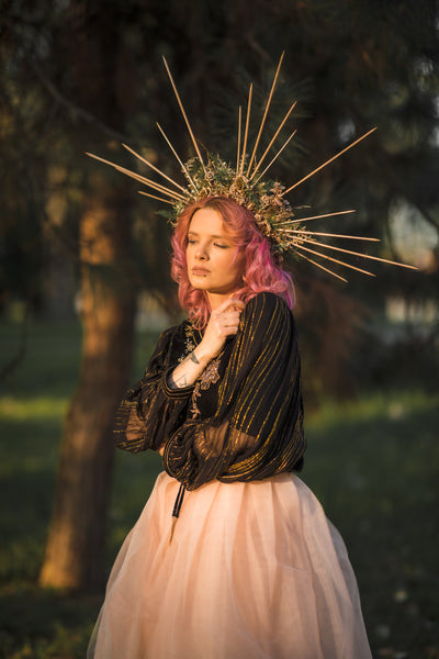 Spiked flower hair crown Halo crown Met gala crown Bridal halo crown Wedding tiara Beyonce sun ray flower crown Photoshoot headpiece Magaela