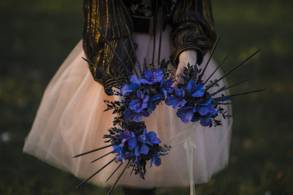 Blue purple and black halo crown Wedding accessories Met gala headpiece Elegant maternity photoshoot Hair jewellery Spiked crown for bride