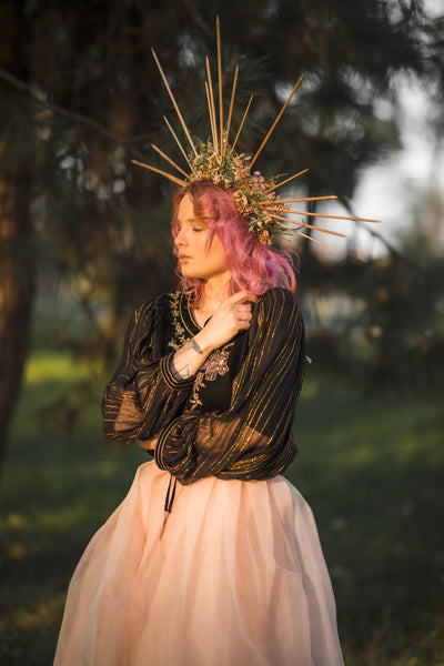 Spiked flower hair crown Halo crown Met gala crown Bridal halo crown Wedding tiara Beyonce sun ray flower crown Photoshoot headpiece Magaela