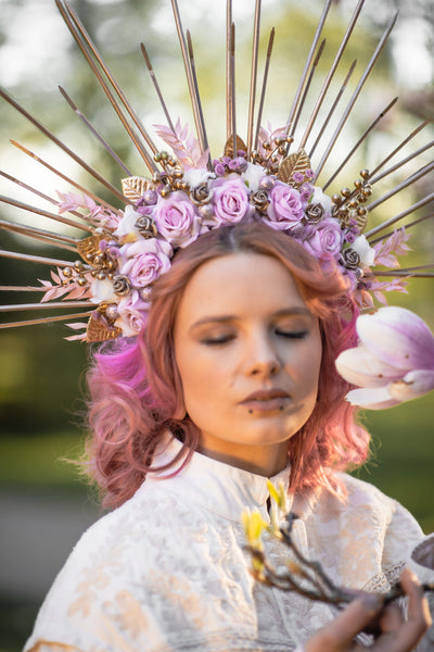 Romantic pink halo crown Flower met gala crown Bridal headpiece Wedding crown Maternity photoshoot Pink and gold spiked headband Magaela