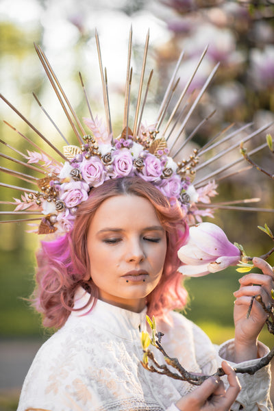 Romantic pink halo crown Flower met gala crown Bridal headpiece Wedding crown Maternity photoshoot Pink and gold spiked headband Magaela