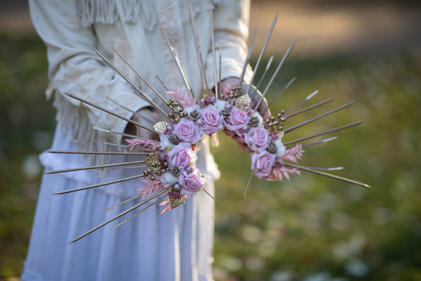 Romantic pink halo crown Flower met gala crown Bridal headpiece Wedding crown Maternity photoshoot Pink and gold spiked headband Magaela