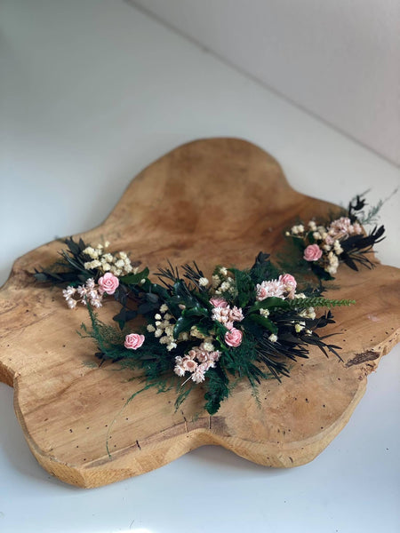 Natural preserved flower hair vine Bridal accessories Woodland wedding Greenery headpiece Forest wedding Blush flower hairpiece Magaela